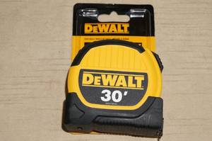 Dewalt 30 Tape Measure