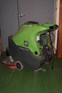 Gansow CT70 Floor Scrubber - Green
