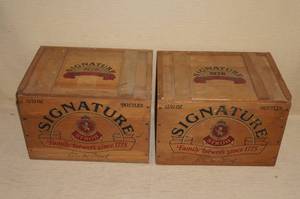 2 Stroh Signature Wood Crates
