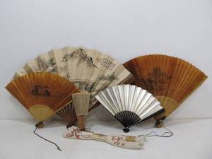 lot 18 image: 5 Antique Oriental Hand Fans