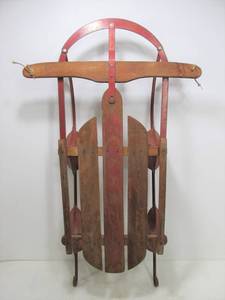 lot 28 image: Vintage Wooden ESKIMO Snow Sled