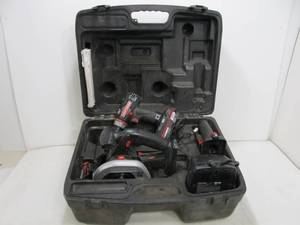 lot 86 image: Working CRAFTSMAN Power Tool Set wCase