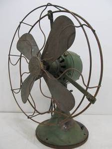 lot 177 image: Very Cool Old Vintage Industrial Green GE Fan