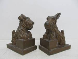 lot 240 image: Vintage 1930s Era Cast Metal Scottie Dog Bookends
