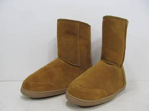 lot 252 image: New or Like New Mens Guide Gear Leather Wool Lined Boots - Size 12