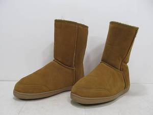 lot 253 image: New or Like New Mens Guide Gear Leather Wool Lined Boots - Size 10