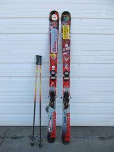 lot 133 image: Nice Pair of BLIZZARD Bonafide Snow Skis wScott Poles