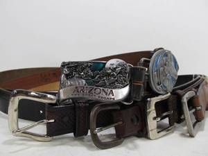 lot 141 image: Nice Lot of 6 Genuine Leather Mens Belts