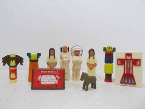 lot 143 image: Vintage 1960s St. Labre Indian School Plastic Toy Figures