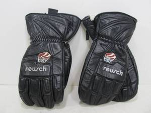 lot 298 image: 2 Quality Pair of REUSCH Cold Weather US SKi Team Winter Gloves