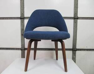 lot 302 image: Vintage Mid Century Bentwood Leg Upholstered Side Chair