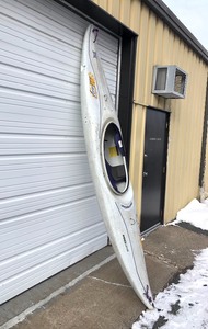 lot 6 image: Perception Corsica Matrix Whitewater Kayak