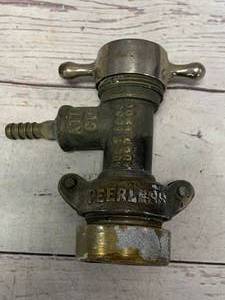 lot 88 image: Vintage Peerless Beer Tap