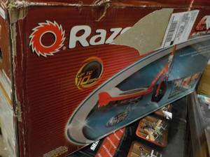 Razor E100 Electric Scooter...