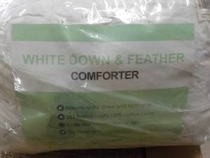 White Down and Feather Comforter si...