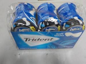6 Bottles of 50 Sticks each Trident...