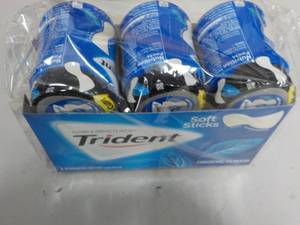 6 Bottles of 50 Sticks each Trident...