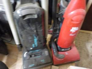 4 Vacuum Cleaners Powers On...