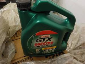 1 Gallon Castrol GTX High Milage SA...