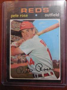 lot 43 image: 1971 Topps Pete Rose #100 Good Condition LK