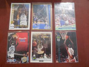 lot 47 image: (6) 1992 Shaquille Oneal Rookie Cards SHAQ LK