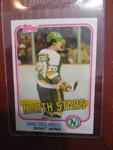 lot 76 image: 1981 Topps Dino Ciccarelli Rookie Card #105 LK