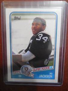 lot 100 image: 1988 Topps Bo Jackson Football Rookie Card #327 LK