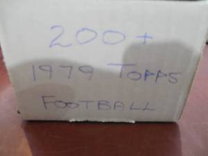 lot 123 image: (200) 1979 Topps Football Cards LK