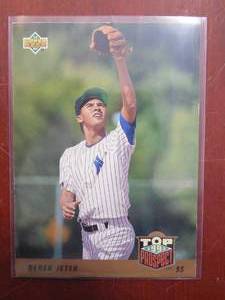 lot 183 image: 1993 Upper Deck Derek Jeter Rookie Card #449 LK