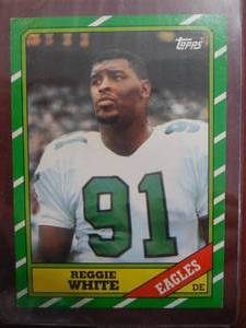 lot 210 image: 1986 Topps Reggie White Rookie Card #275 Excellent Condition LK