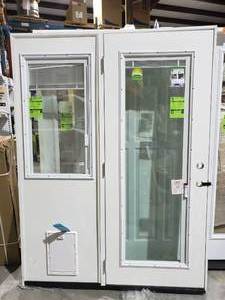 lot 114 image: 59.5 x 80 x 4 Door with side window  pet door