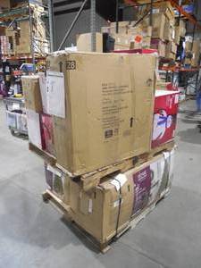 lot 4 image: WHOLESALE PALLET LOT OF SEASONAL DECORATIONS