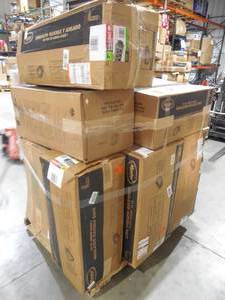 lot 16 image: PALLET LOT OF ASSORTED Insulated Flexible Duct R6 Silver Jacket