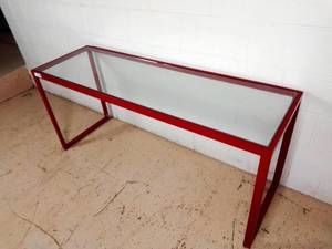 lot 309 image: Modern Metal & Glass Display Table