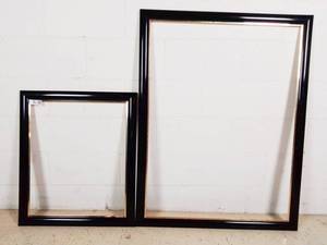 lot 315 image: Large & Small Vintage Black Picture Frames