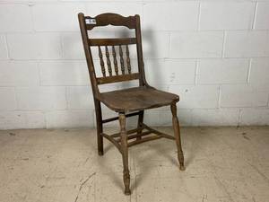lot 375 image: Very Antique Wooden Dining Chair