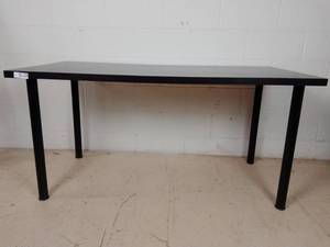 lot 381 image: 72 Black Top Display Table