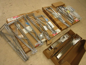 lot 134 image: METRO SUPER-ERECTA DIRECT MOUNT SHELF BRACKETS