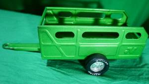 lot 83 image: NYLINT Vintage Metal Utility Trailer