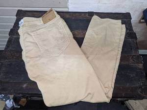 lot 108 image: Mens True Religion Pants Sz 40