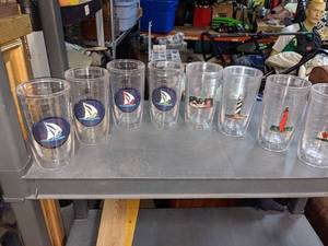 lot 117 image: Set of 8 Vintage Tervis Tumbler Nautical Themed Glasses