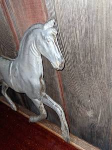 lot 12 image: Collectible Metal Weathervane Horse
