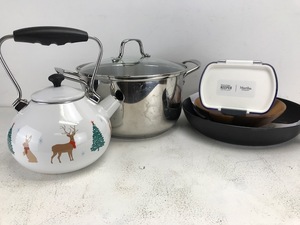 Pots and Pans #3