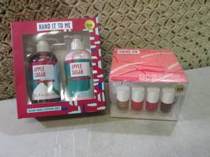 (BS) 12pc Nail Gift Set and Soap an...