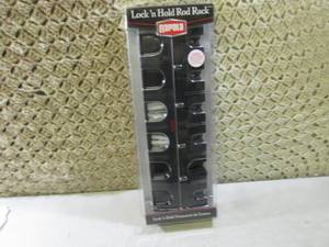(E-1) Rapala Lock n Hold Fishing R...