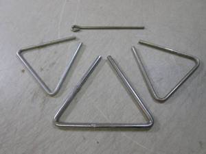 (EC1) 3pc Triangle Set with Striker...