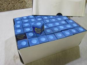 (EC1) Box of 144 Pool Cue Chalk...