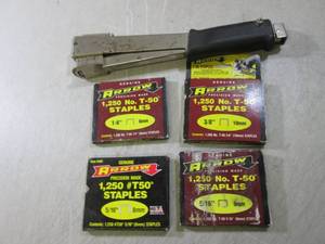 (BS) Hand Stapler with Assorted Box...