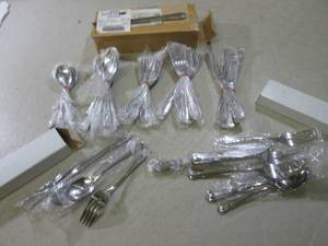 (BS) Assorted Silverware...