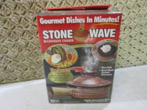(EC1) Stone Wave Microwave Cooker...